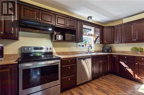 22 Madison Avenue, Moncton, NB - Indoor Photo Showing Kitchen