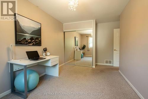 498 Sparling Crescent, Burlington, ON - Indoor Photo Showing Office