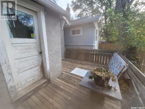 2148 Argyle Street, Regina, SK - Outdoor With Exterior