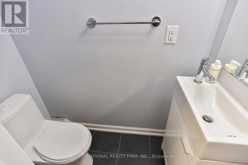 13 Caroline Carpenter Grove, Toronto (Downsview-Roding-Cfb), ON - Indoor Photo Showing Bathroom