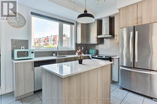 13 Caroline Carpenter Grove, Toronto (Downsview-Roding-Cfb), ON - Indoor Photo Showing Kitchen With Stainless Steel Kitchen With Upgraded Kitchen