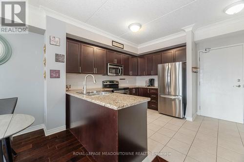 607 - 1379 Costigan Road, Milton, ON - Indoor Photo Showing Kitchen With Stainless Steel Kitchen With Double Sink