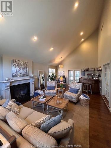 3940 Villa Borghese Drive, Windsor, ON - Indoor Photo Showing Living Room With Fireplace