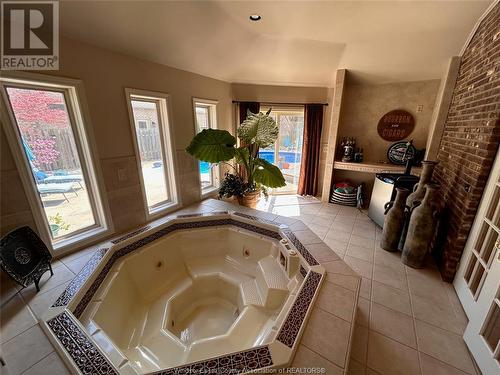 3940 Villa Borghese Drive, Windsor, ON - Indoor Photo Showing Other Room