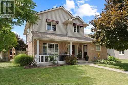 4271 Barton Crescent, Windsor, ON - Outdoor With Deck Patio Veranda With Facade