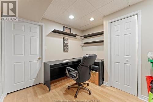 4271 Barton Crescent, Windsor, ON - Indoor Photo Showing Office