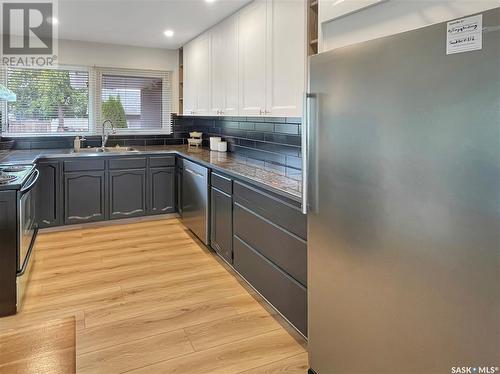 1651 93Rd Street, North Battleford, SK - Indoor Photo Showing Kitchen With Double Sink