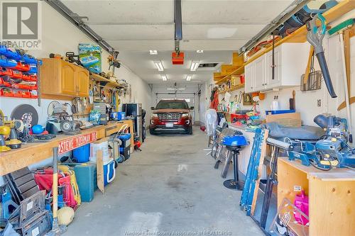 3672 Deerbrook, Windsor, ON - Indoor Photo Showing Garage