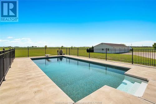 854 Townline Road, Kingsville, ON - Outdoor With In Ground Pool With Backyard