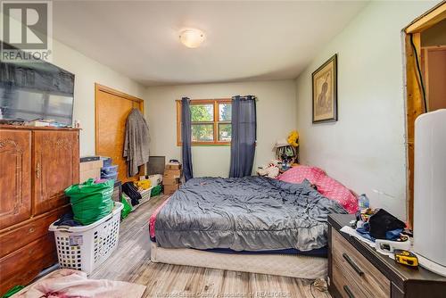 7008 Main Street, Lakeshore, ON - Indoor Photo Showing Bedroom