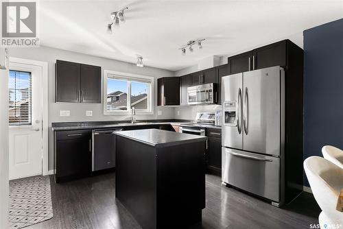 5109 Beacon Way, Regina, SK - Indoor Photo Showing Kitchen With Stainless Steel Kitchen