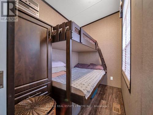 319 - 1501 Line 8 Road, Niagara-On-The-Lake, ON - Indoor Photo Showing Bedroom