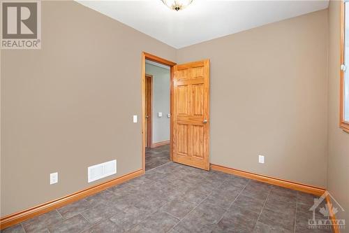 30 Halton Street, Perth, ON - Indoor Photo Showing Other Room