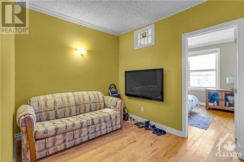 327 Somerset Street E, Ottawa, ON - Indoor