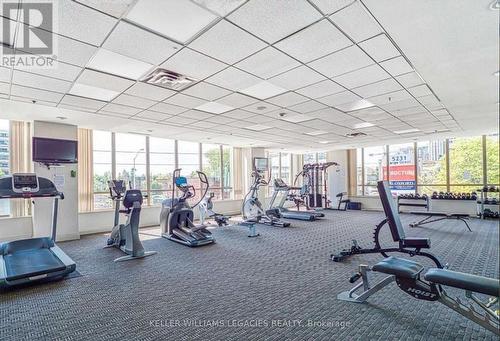 702 - 18 Parkview Avenue, Toronto (Willowdale East), ON - Indoor Photo Showing Gym Room