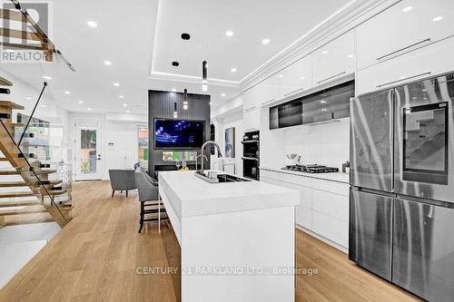 978 Carlaw Avenue, Toronto, ON - Indoor Photo Showing Kitchen With Upgraded Kitchen