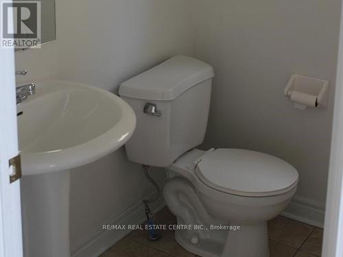 344 Vellore Park Avenue, Vaughan (Vellore Village), ON - Indoor Photo Showing Bathroom