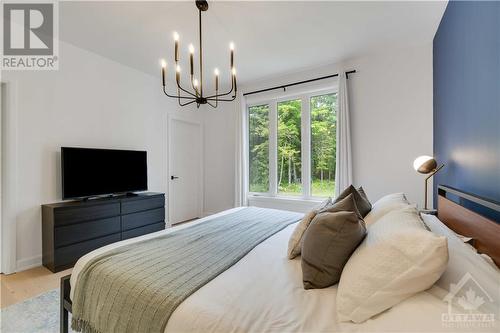 436 Cinnamon Crescent, Ottawa, ON - Indoor Photo Showing Bedroom