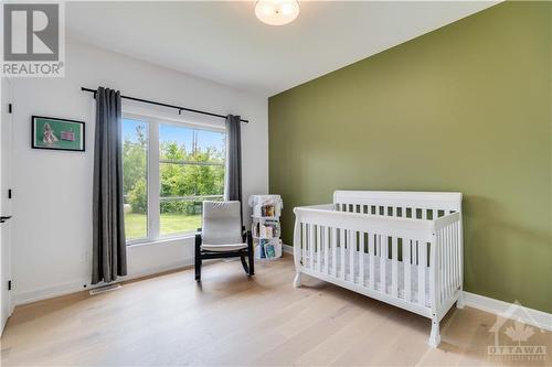 436 Cinnamon Crescent, Ottawa, ON - Indoor Photo Showing Bedroom