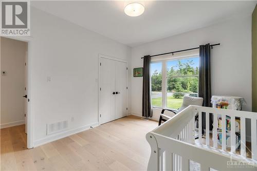 436 Cinnamon Crescent, Ottawa, ON - Indoor Photo Showing Bedroom