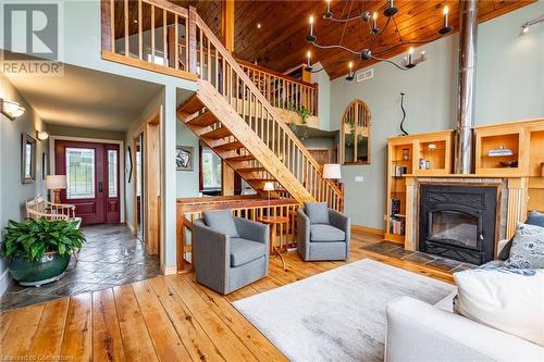 554 Baptist Church Road, Caledonia, ON - Indoor Photo Showing Living Room With Fireplace