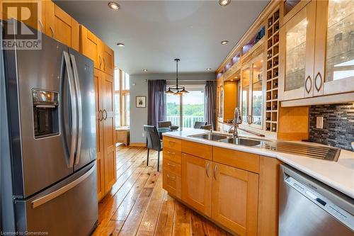 554 Baptist Church Road, Caledonia, ON - Indoor Photo Showing Kitchen With Double Sink