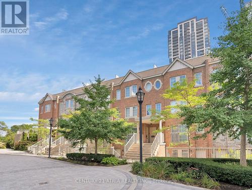 Th94 - 9 Windermere Avenue, Toronto, ON - Outdoor With Facade