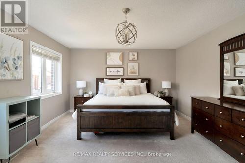 38 Fallview Circle, Caledon, ON - Indoor Photo Showing Bedroom