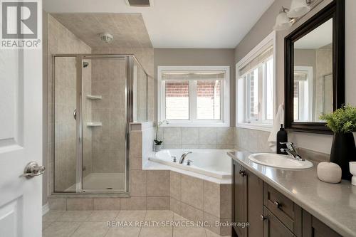 38 Fallview Circle, Caledon, ON - Indoor Photo Showing Bathroom