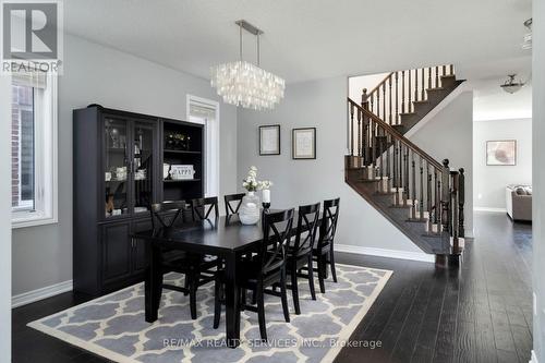 38 Fallview Circle, Caledon, ON - Indoor Photo Showing Dining Room