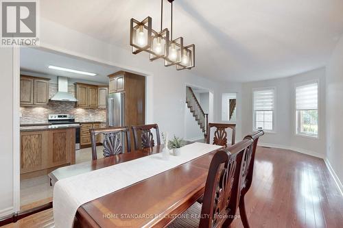 2883 Darien Road, Burlington (Rose), ON - Indoor Photo Showing Dining Room