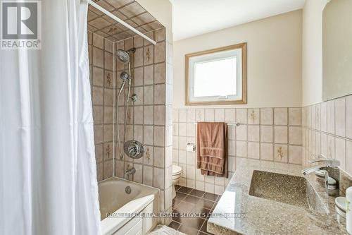 71 Neilson Drive, Toronto, ON - Indoor Photo Showing Bathroom