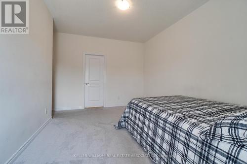 43 Rainbrook Close, Brampton (Sandringham-Wellington), ON - Indoor Photo Showing Bedroom