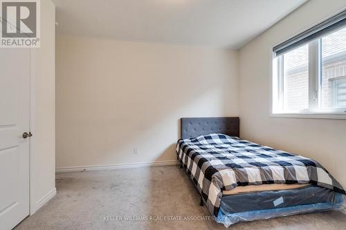 43 Rainbrook Close, Brampton (Sandringham-Wellington), ON - Indoor Photo Showing Bedroom