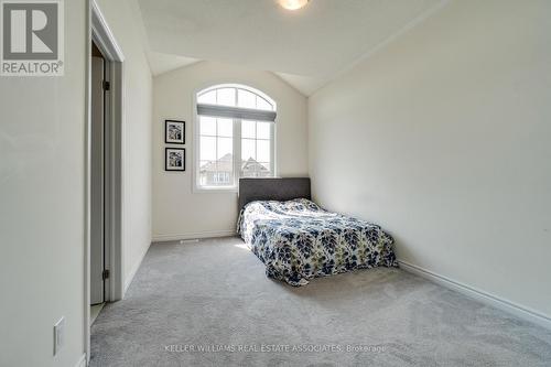 43 Rainbrook Close, Brampton (Sandringham-Wellington), ON - Indoor Photo Showing Bedroom