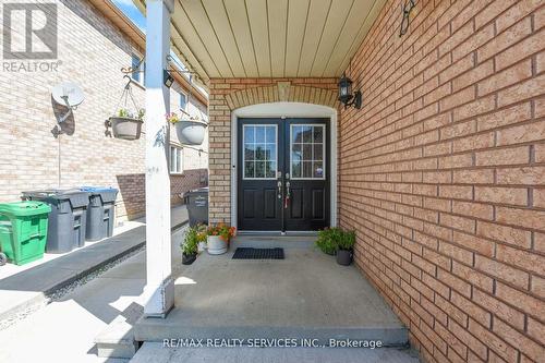 Upper - 172 Native Landing Crescent, Brampton (Fletcher'S Creek Village), ON - Outdoor With Exterior