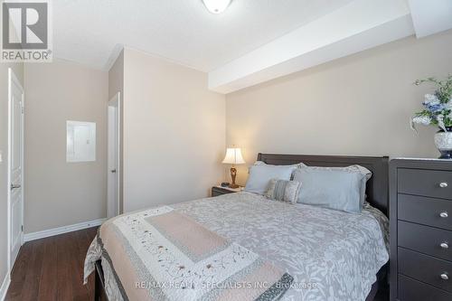 244 - 570 Lolita Gardens, Mississauga, ON - Indoor Photo Showing Bedroom