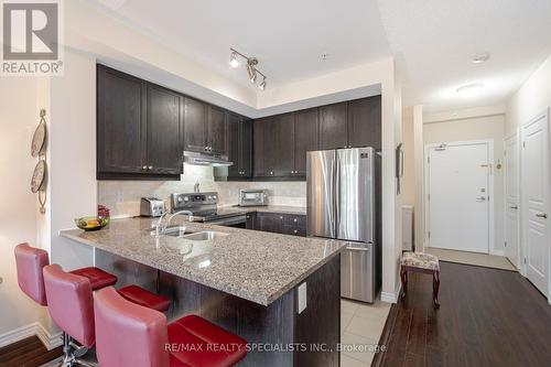 244 - 570 Lolita Gardens, Mississauga, ON - Indoor Photo Showing Kitchen With Stainless Steel Kitchen With Double Sink