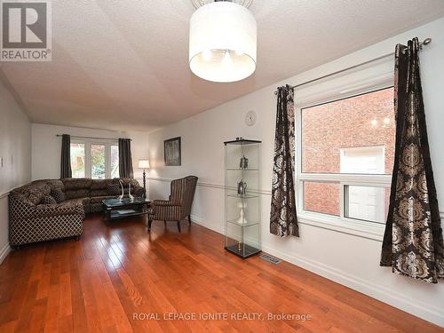 1466 Emerson Lane, Mississauga, ON - Indoor