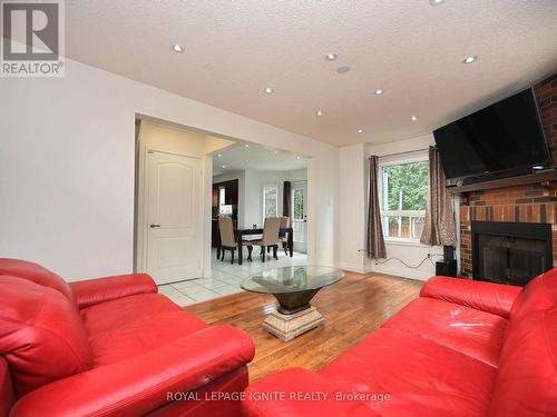 1466 Emerson Lane, Mississauga (East Credit), ON - Indoor Photo Showing Living Room With Fireplace