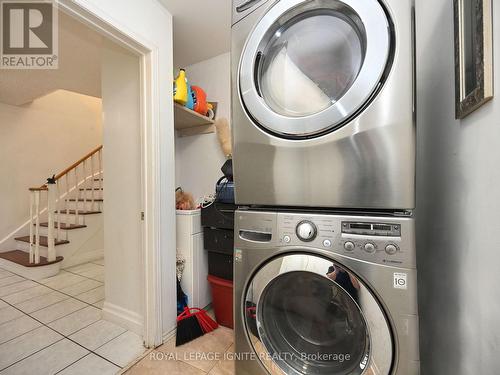 1466 Emerson Lane, Mississauga (East Credit), ON - Indoor Photo Showing Laundry Room