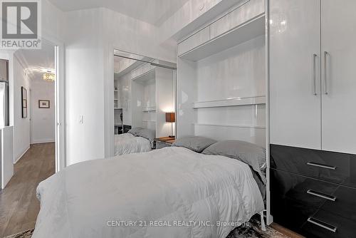 514 - 4800 Highway 7, Vaughan, ON - Indoor Photo Showing Bedroom