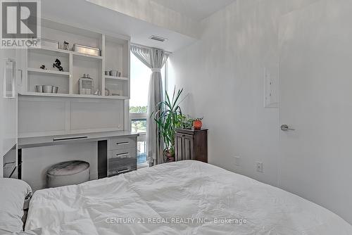 514 - 4800 Highway 7, Vaughan, ON - Indoor Photo Showing Bedroom