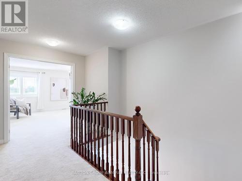 25 Heather Drive, Richmond Hill, ON - Indoor Photo Showing Other Room