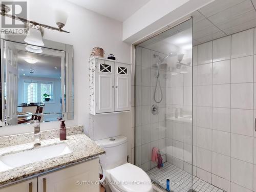 25 Heather Drive, Richmond Hill (Oak Ridges), ON - Indoor Photo Showing Bathroom