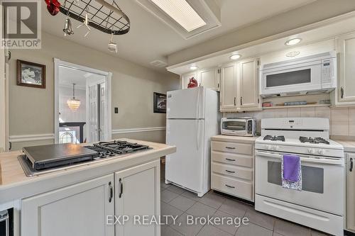 2948 Suntrac Drive, Ramara (Brechin), ON - Indoor Photo Showing Kitchen