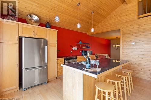 106 Carter Road, North Bruce Peninsula, ON - Indoor Photo Showing Kitchen With Double Sink