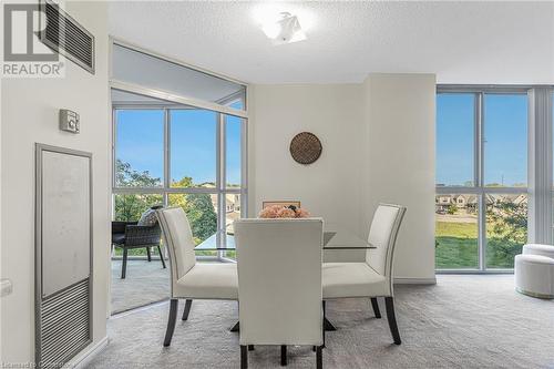 162 Martindale Road Unit# 405, St. Catharines, ON - Indoor Photo Showing Dining Room