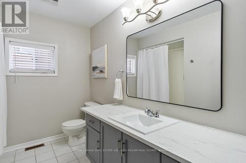 33 Zachary Drive, Brampton (Snelgrove), ON - Indoor Photo Showing Bathroom