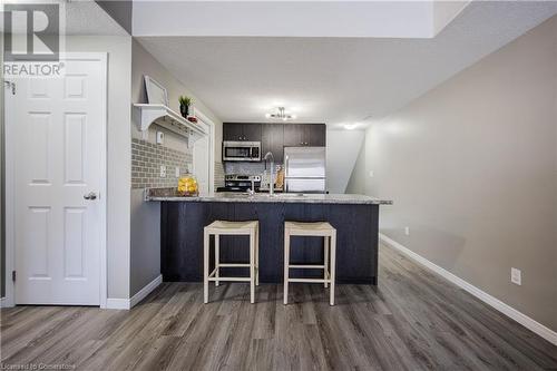 242 Rachel Crescent Unit# D, Kitchener, ON - Indoor